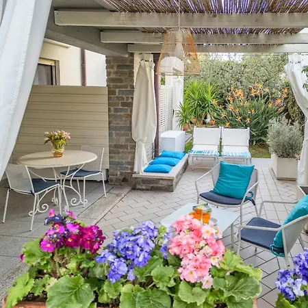 Holidays - Rimediu Apartman