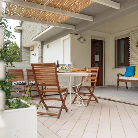 Apartament Holidays - Rimediu Orosei